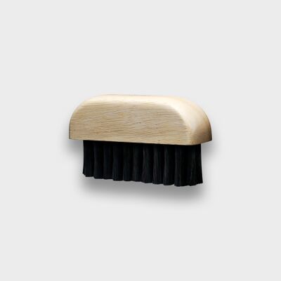 Brosse en cuir