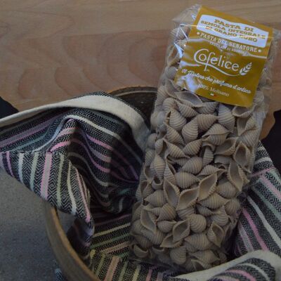 Whole shells of Cappelli durum wheat