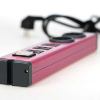 BODO design power strip (2-way + 3 USB-C) in red berry