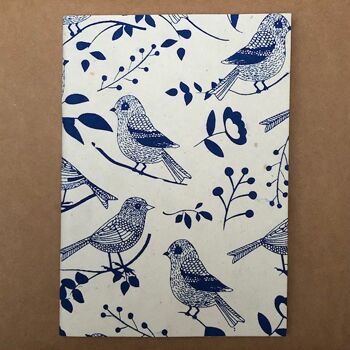 cahier durable A5 oiseau - bleu royal - couverture souple - papier eco friendly - fait main au Népal - cahier oiseaux 3