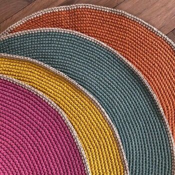 tapis rond durable pour enfants - jaune - coton - fait main au Népal - tapis rond au crochet jaune 4