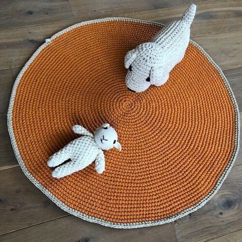 sustainable round children's rug - orange - cotton - handmade in Nepal - crochet round carpet orange