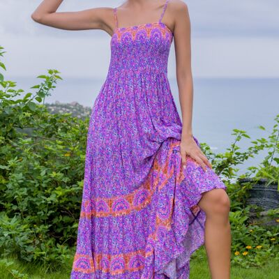 Bohemian dress with v-neck and straps