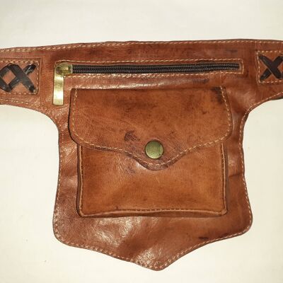 Leather holster. Photo 02