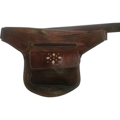 Leather holster. Photo 21