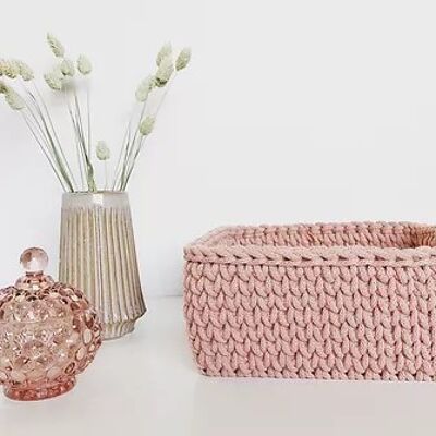 Storage basket crocheted - square 20cm