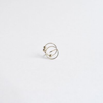 CIRCUS Collection - Ring - Two S circles and three metal beads