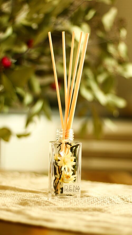 Botanical Reed Diffuser - Velvet Peony