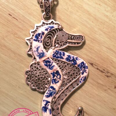 Long seahorse necklace blue