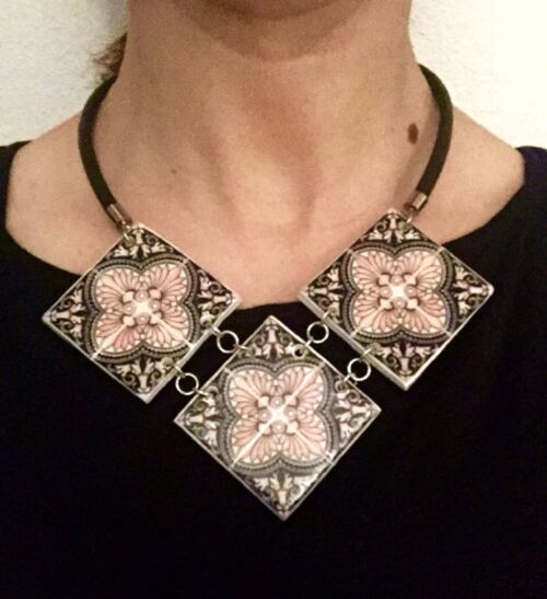 Maxi necklace, modern and elegant choker, with beautiful til