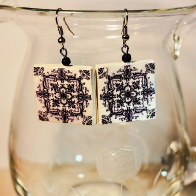 Reversible square earrings with two Portuguese tile patterns-Pattern 2