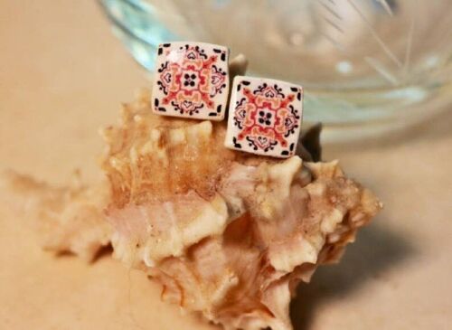 Tiny Square Earrings