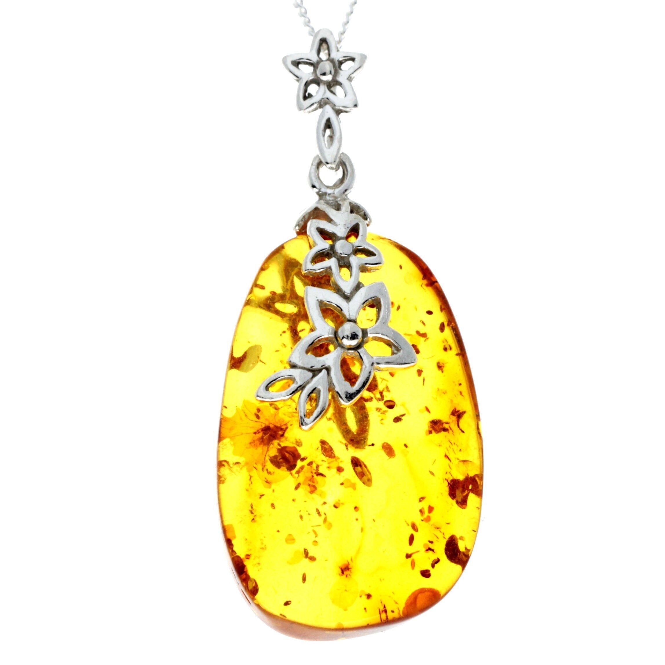 Exklusiver einzigartiger Anhänger aus 925er Sterlingsilber und echtem baltischen Bernstein in Cognac – PD2298