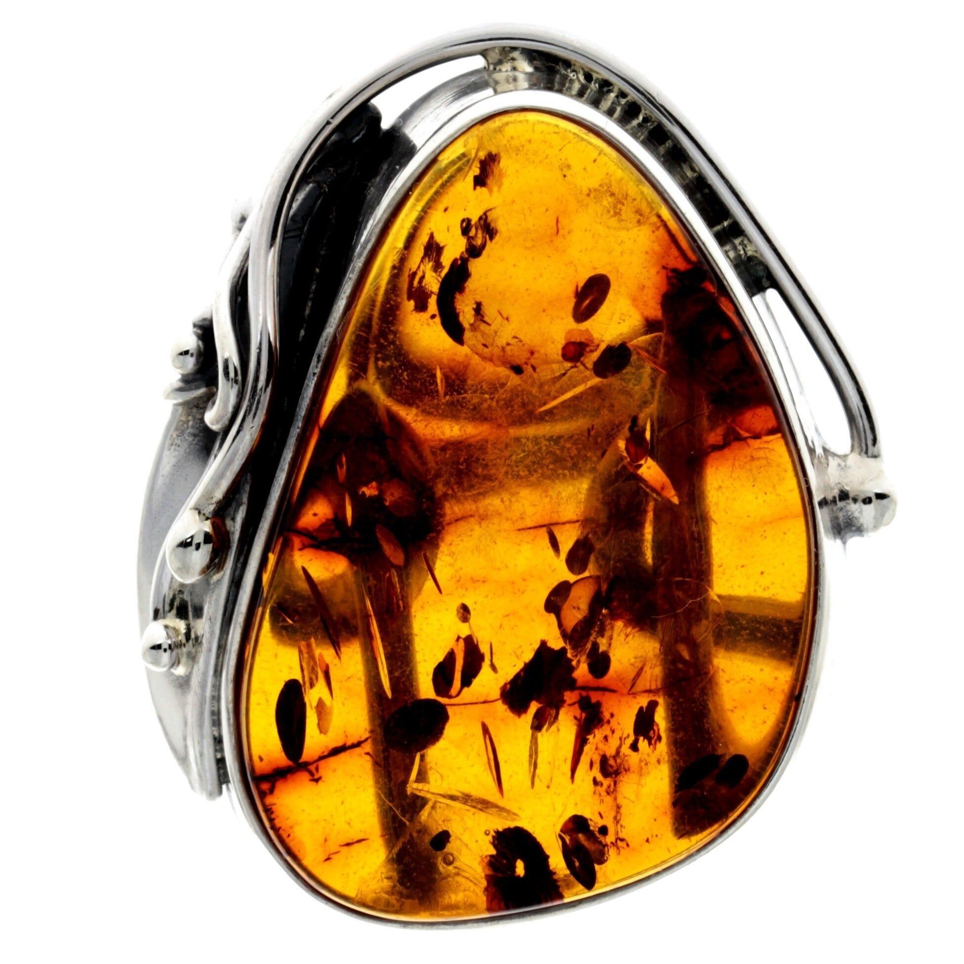 Einzigartiger Ring aus 925er Sterlingsilber und echtem baltischen Bernstein in Cognac - RG0741