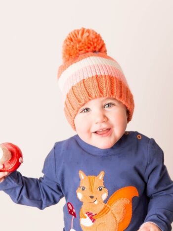 Bonnet à pompon rayé corail et crème 6