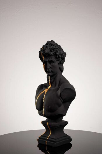 Golden Beauty David, sculpture moderne pour la décoration de la maison 3