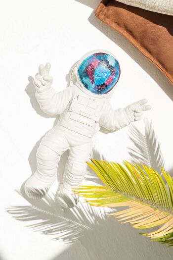 Peace Out Astronaut, Sculpture moderne pour la décoration de la maison 5