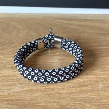 Bracelet en tissu japonais noir et blanc. 4