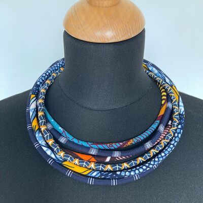 6-row fabric collar, blue tones.