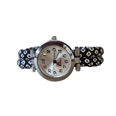 Watch in black and white Japanese fabric, magnetic clasp.