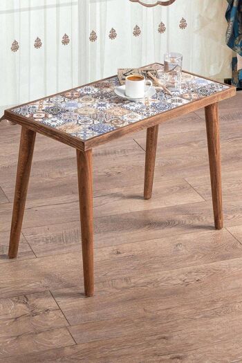 Table d'appoint en bois avec plateau en céramique. 1