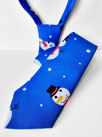 Cravate de Noël "Bleu avec bonhommes de neige" 4