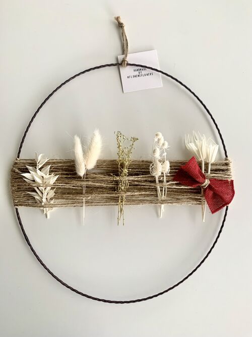 Dried Flower Christmas Wreath 30cm