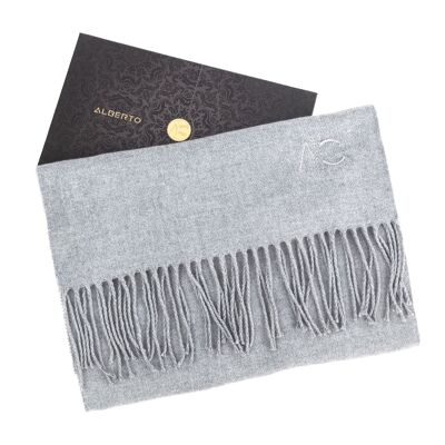 Dolce Caldo light gray cashmere scarf