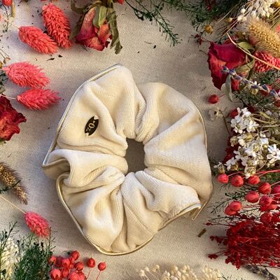 Neo ecru organic cotton velvet scrunchie