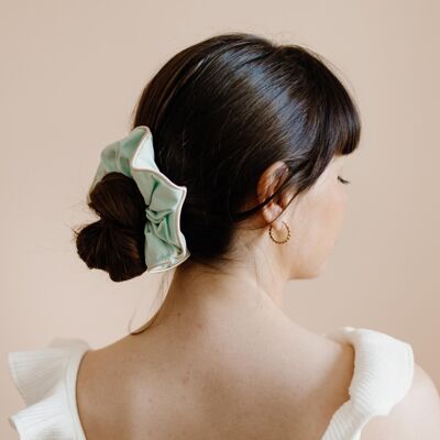 Louise pastel green scrunchie