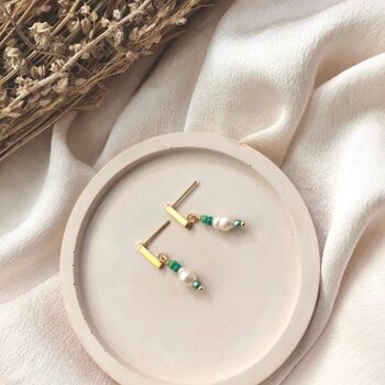 Boucle d'oreille pendante en or 18 carats avec perles d'eau douce et perles vertes 5