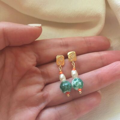 Boucles d'oreilles pendantes en or 18 carats avec oxyde de zirconium, agate verte et perle d'eau douce