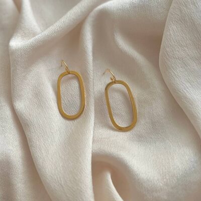 18k Oval Earrings