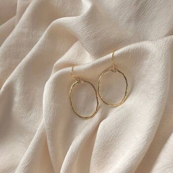 Boucles d'oreilles ovales ouvertes - Boucles d'oreilles ovales de forme organique Dainty - Boucles d'oreilles en or faites à la main 2