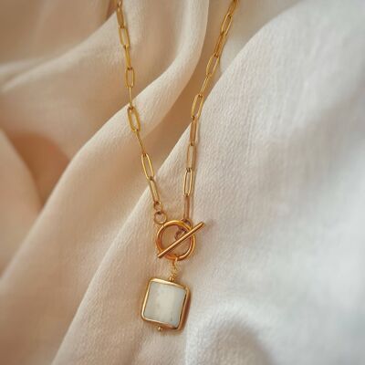 Square Freshwater Shell Paperclip Chain Gold Necklace