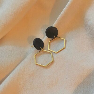 Pendientes colgantes hexagonales de oro - Pendientes de acero inoxidable de arcilla polimérica en oro - Minimalista y elegante