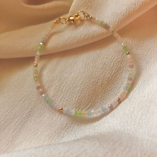 Dainty Pastel Glass Bead bracelet with gold beads