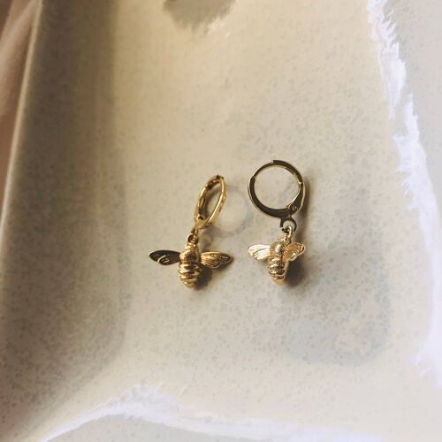18k Gold Bee Huggies - Bee Earrings