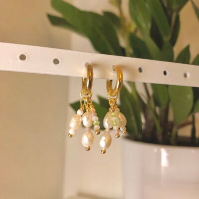 Aretes de aro gruesos de oro de larga duración con perlas de agua dulce