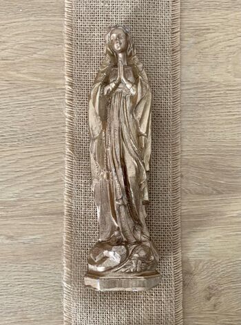 Madone (vierge Marie) en cire coloris laquée Or Antique (Bronze) 3