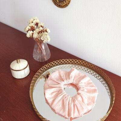 CHAMALLOW scrunchie / pale pink plumetis cotton