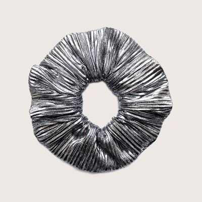 SILVER PLEATED scrunchie / shiny polyester