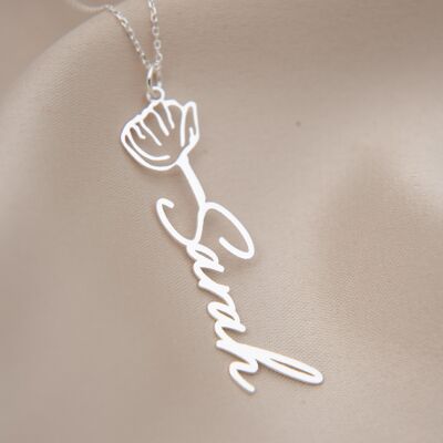 ROSE NAME NECKLACE