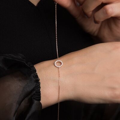 CIRCLE ARMBAND