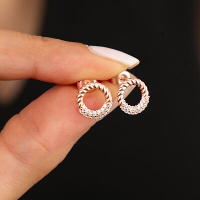 WREATH STUD EARRINGS