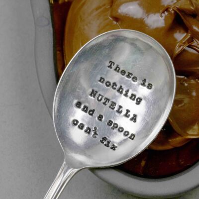 Vintage versilberter Löffel - Es gibt nichts Nutella und ein Löffel kann es nicht reparieren