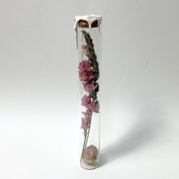 Tube sur pied Esperanza rempli de fleurs séchées à la cire blanche 3