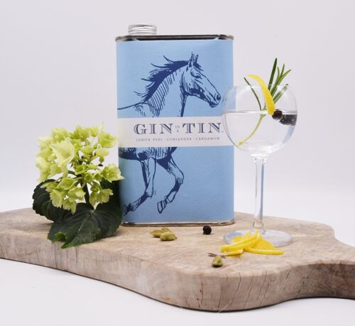 THE PERFECT TIN FOR EQUESTRIAN GIN LOVERS!