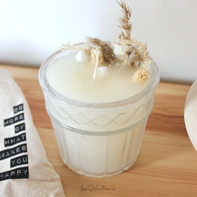 Dried flower candle and its pouch