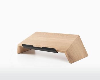Wooden laptop stand - Oak 2